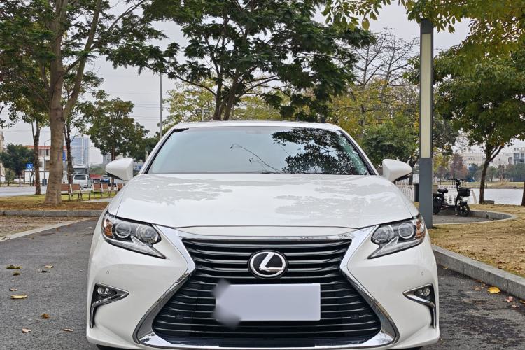 Used Lexus ES 2015 200 Elite Edition
