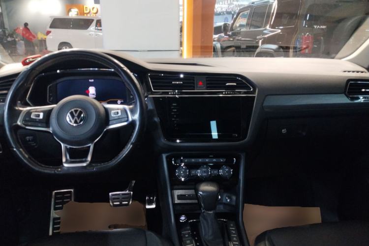 Used Volkswagen Tiguan L 2021 330TSI Automatic Two-Wheel Drive R-Line Enhanced Edition