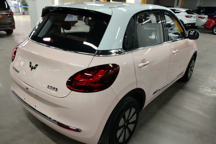 Used Wuling Bingo 2023 410 km Lingxi Deluxe Edition
