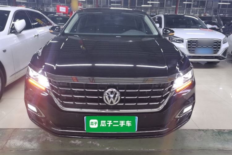 Used Volkswagen Passat 2019 380TSI Luxury Edition China VI Standard
