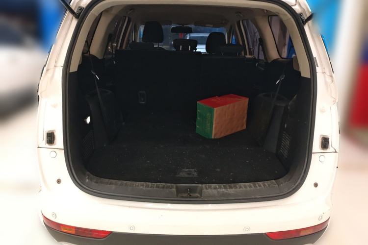 Used Baojun 730 2019 1.5T CVT Fashion Model 7 Seats China V Emission Standard