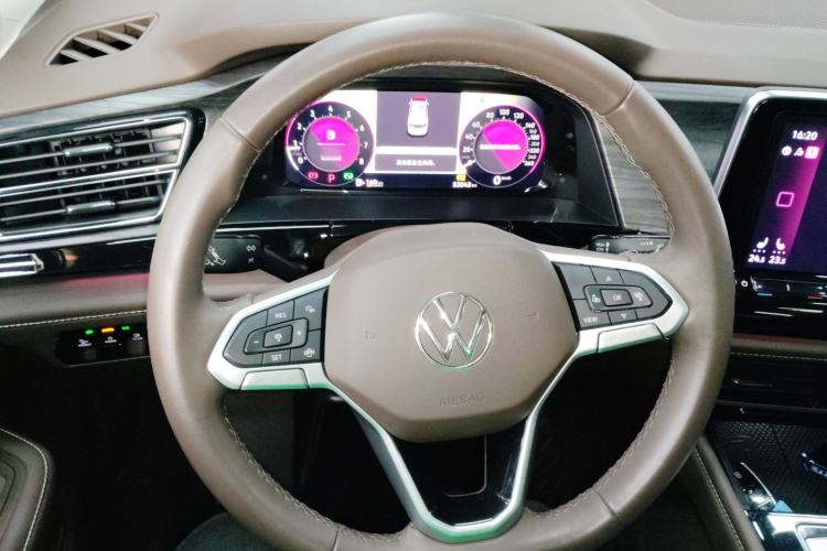 Used Volkswagen Viloran 2023 Revised Version 380TSI Luxury Edition
