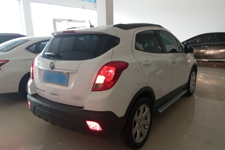 Used Buick Encore 2015 1.4T Automatic Two-Wheel Drive Urban Elite Version
