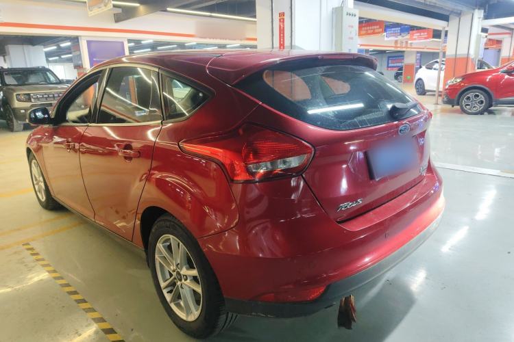 Used Ford Focus 2015 Hatchback EcoBoost 125 Automatic Supreme Style Edition
