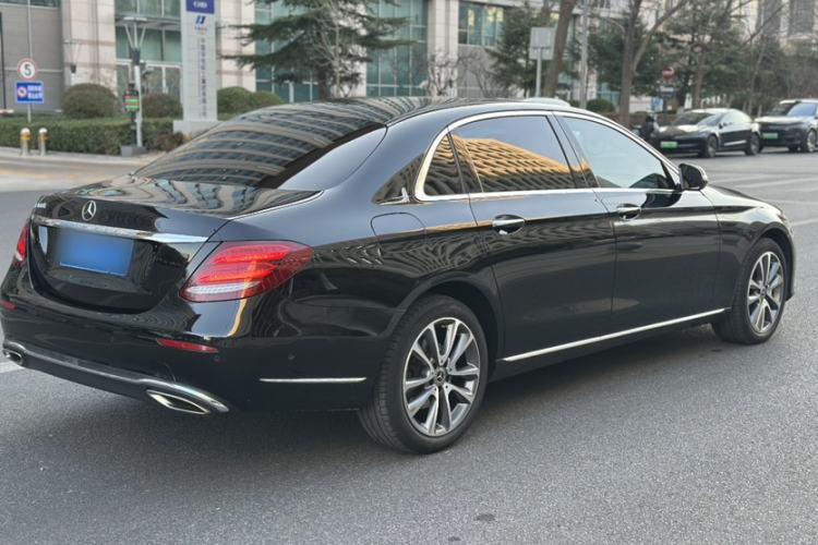 Used Mercedes-Benz E-Class 2016 E 200 L
