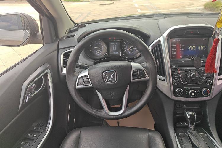 Used JMC Yusheng S350 2013 2.4T Automatic 2WD Diesel Luxury Edition 5 Seats
