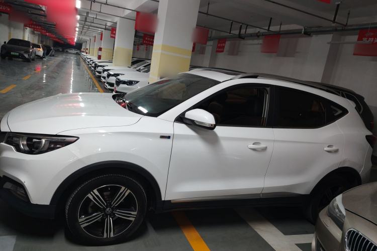Used MG ZS 2018 1.5L Automatic Luxury Edition China V Standard
