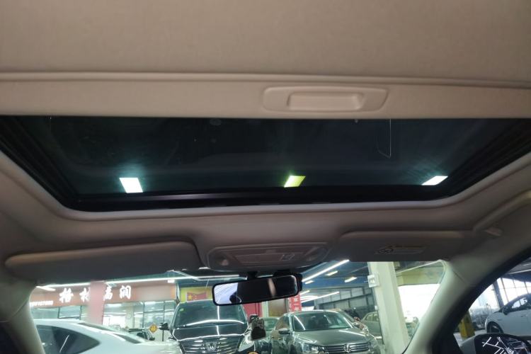 Used Ford Focus 2018 Hatchback Classic 1.6L Automatic Trendy SmartDrive Edition
