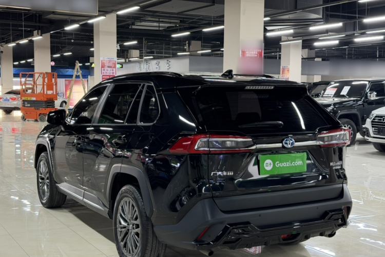 Used Toyota Wildlander 2023 Dual-Motor 2.5L E-CVT Two-Wheel Drive Luxury PLUS Edition
