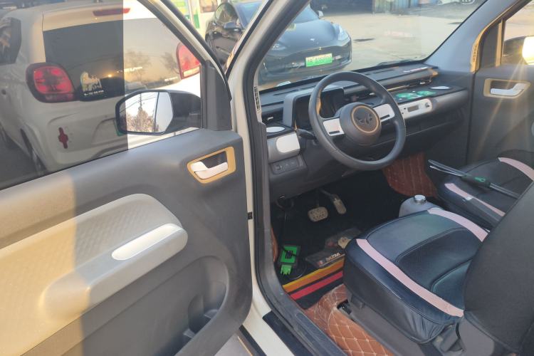 Used Wuling Hongguang MINIEV 2022 GAMEBOY 200km Gaming Edition with Lithium Iron Phosphate
