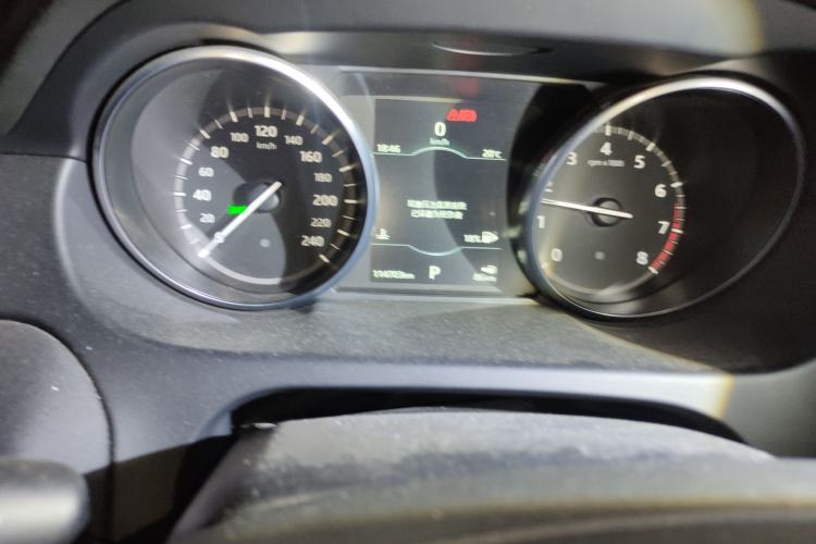 Used Land Rover Discovery Sport 2018 240 PS SE Version
