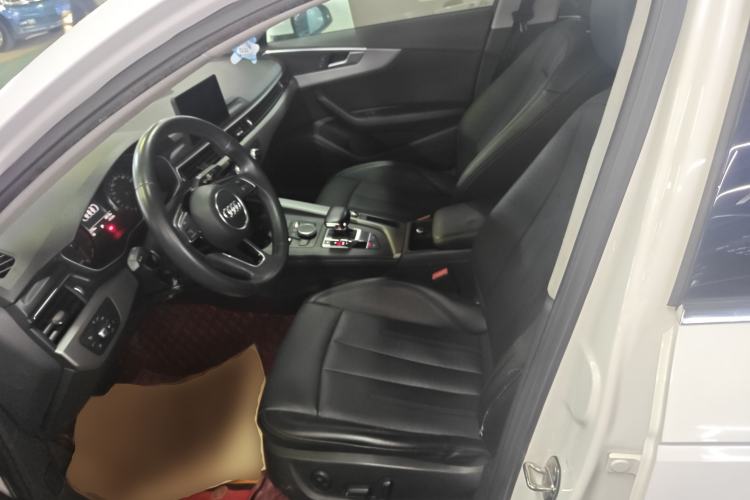 Used Audi A4L 2019 40 TFSI Ambition Version China V