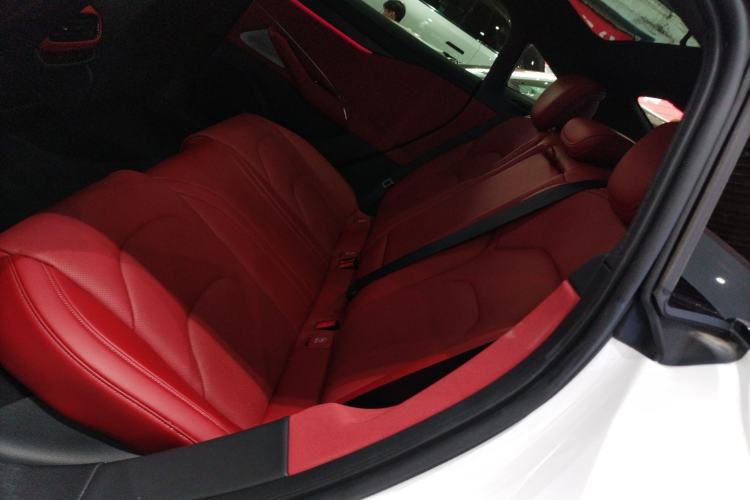 Used  SU7 2024 Rear-Drive Long-Range Intelligent Driving Version
