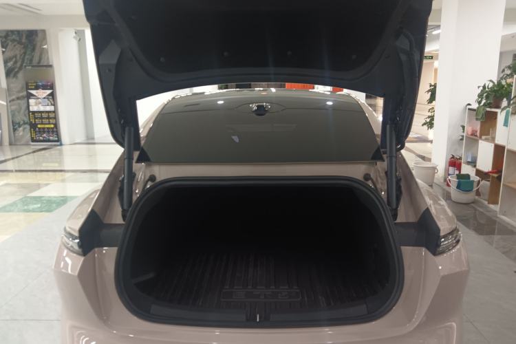 Used Nio ET5 2024 75 kWh
