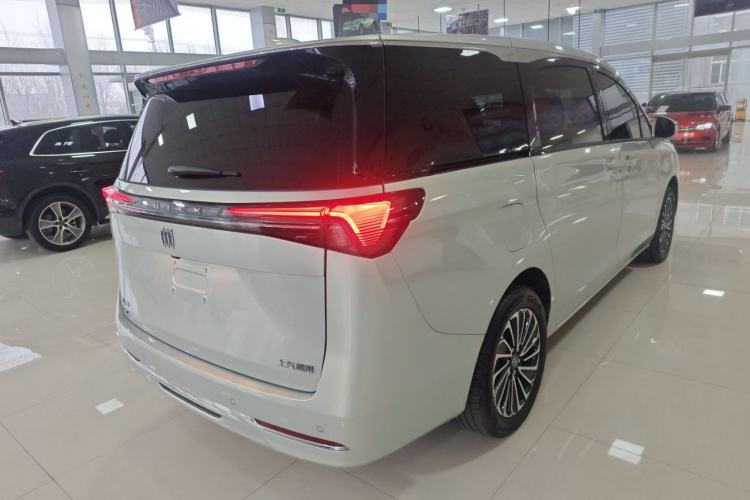 Used Buick GL8 New Energy 2025 Lu Shang Smart Enjoyment Edition 7-Seater
