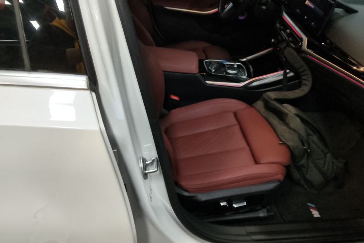 Used BMW i3 2022 eDrive 35 L
