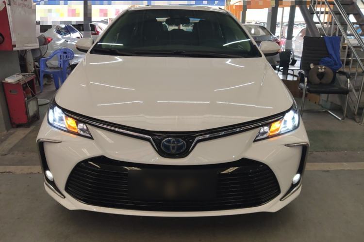 Used Toyota Corolla 2021 Dual-Motor 1.8L E-CVT Elite Edition
