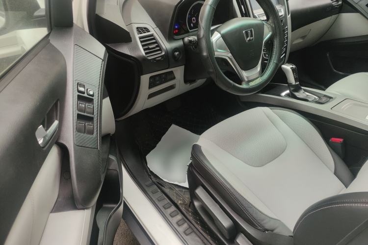 Used Luxgen U6 SUV 2014 1.8T Fashion Edition
