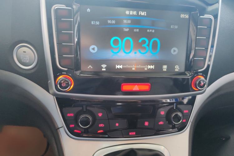 Used Haval M6 2019 1.5T Manual Two-Wheel Drive Elite Version China VI Standard
