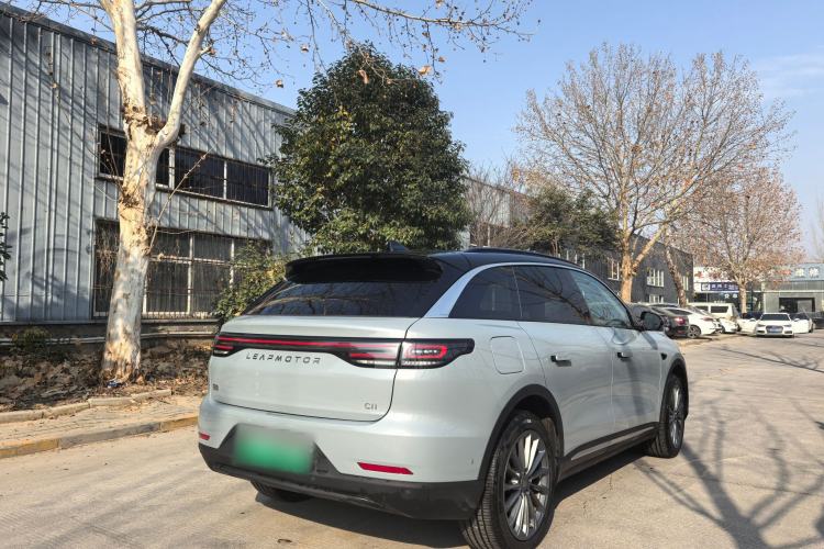 Used Leapmotor C11 2024 Range-Extended 300 Luxury Edition
