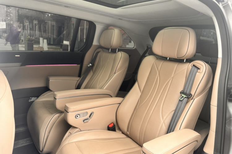 Used XPeng X9 2024 610 Long-Range Pro
