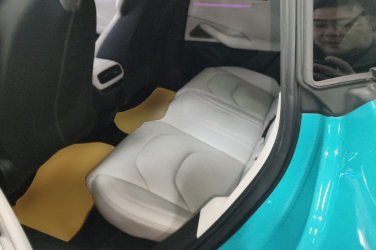 Used Xiaomi Auto SU7 2024 Four-Wheel Drive Ultra-Long Range Advanced Intelligent Driving Max Edition
