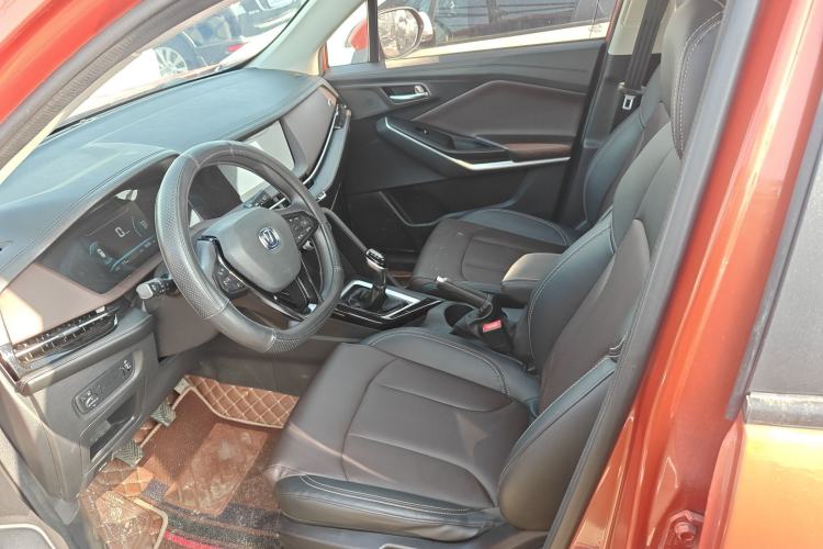 Used Changan CS15 2019 1.5L Manual Entry-Level Version China VI Standard
