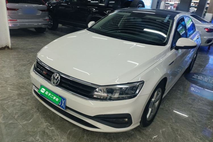 Used Volkswagen Lamando 2019 230TSI DSG Fashion Edition China VI