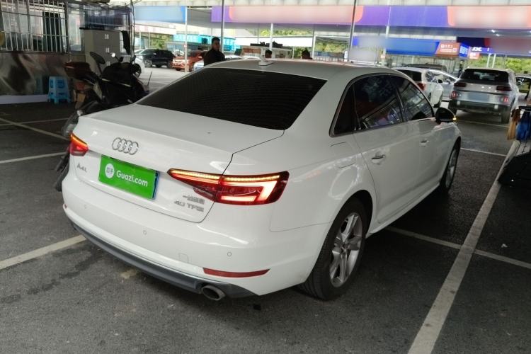 Used Audi A4L 2018 30th Anniversary Edition 40 TFSI Trendy Model
