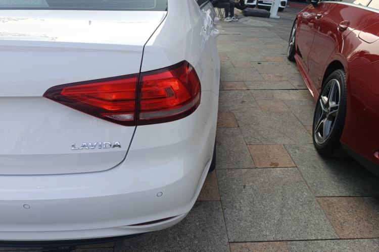 Used Volkswagen Lavida 2019 Lavida Start 1.5L Automatic Trendy Version China VI Standard
