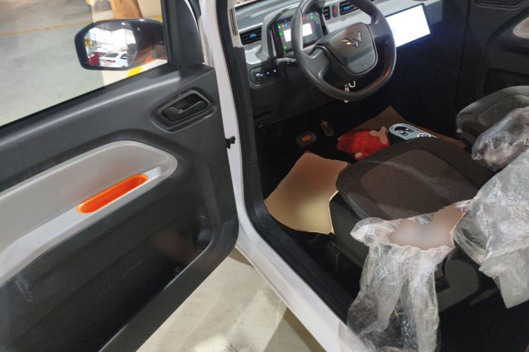 TDK.VehicleDetails.img