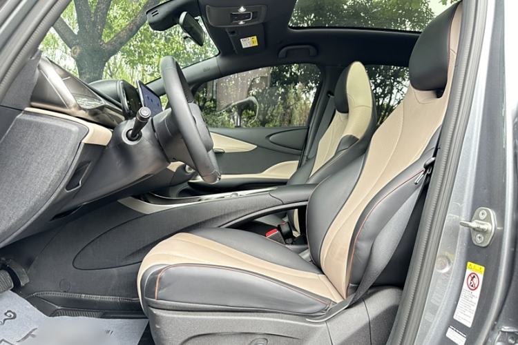 Used BYD Dolphin 2023 420 km Fashion Edition
