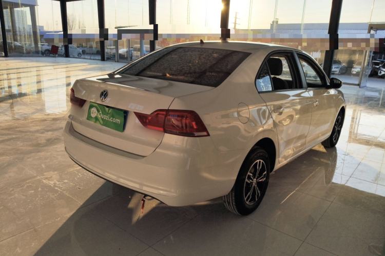 Used Volkswagen Santana 2016 1.6L Manual Fashion Edition
