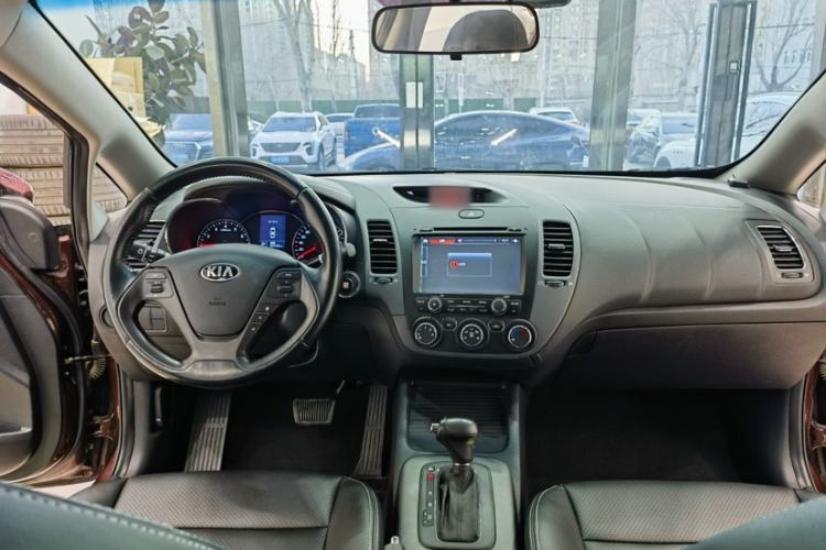 Used Kia K3 2015 1.6L Automatic GLS
