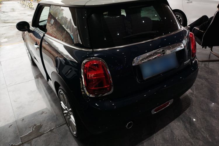 Used MINI MINI 2018 1.5T COOPER Artist