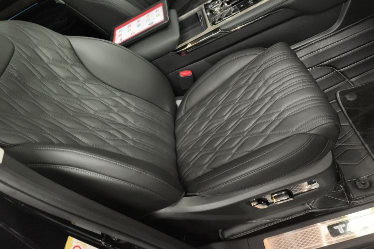 Used Tank 500 2022 3.0T Black Warrior Limited Edition 5 Seats
