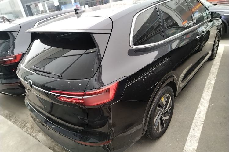 Used Volkswagen Viloran 2024 330TSI Luxury Edition