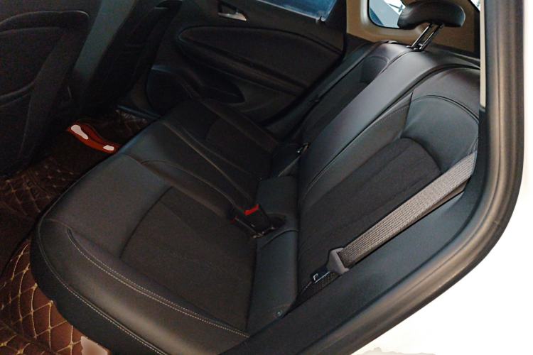 Used Buick Verano 2019 Sedan 20T Dual-Clutch Leading Model
