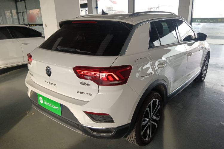 Used Volkswagen T-ROC 2021 280TSI DSG Two-Wheel Drive Comfort Connect Edition