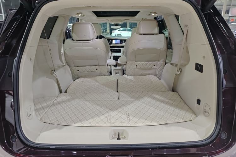 Used Buick Enclave 2022 652T 4x4 Avenir 6-Seater
