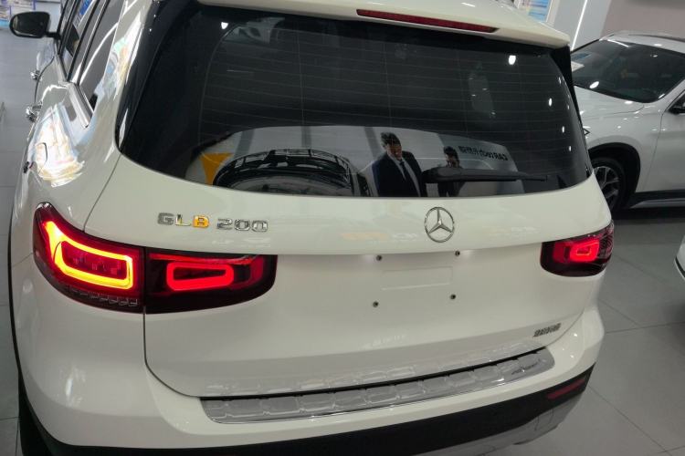 Used Mercedes-Benz GLB 2020 GLB 200 Stylish Edition
