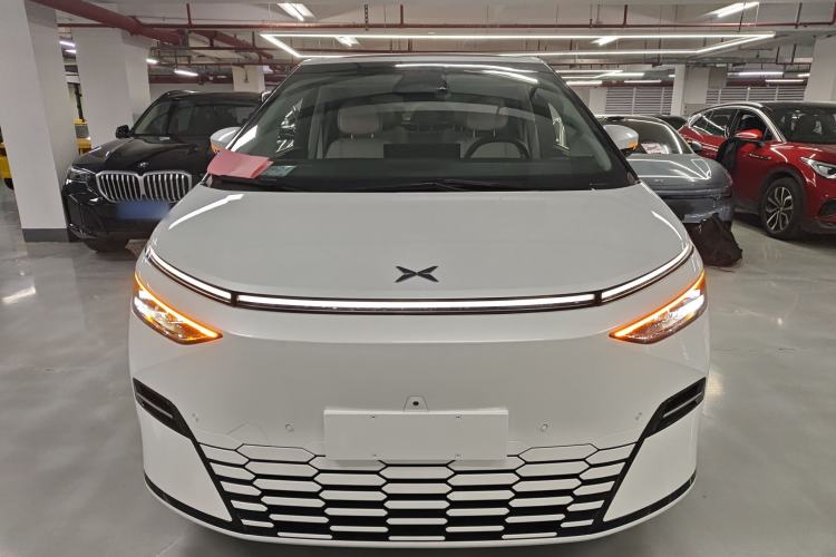 Used XPeng X9 2025 650 Long-Range Max
