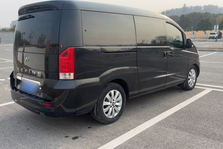 Used  Refine M5 2013 2.0T Gasoline Automatic Business Edition
