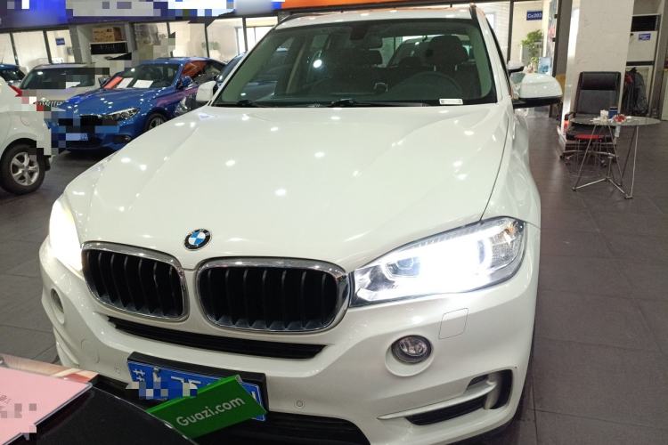 Used BMW X5 2015 xDrive28i
