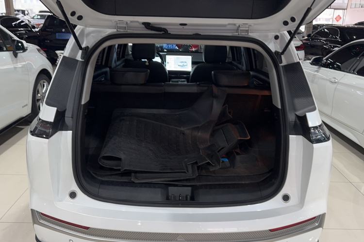 Used AION Y 2022 Plus 70 Smart Edition