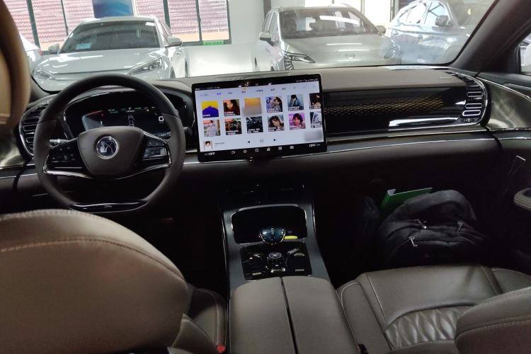 Used BYD Han 2020 EV Four-Wheel Drive High-Performance Flagship Model
