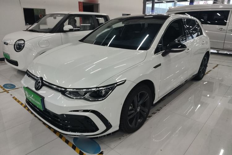 Used Volkswagen Golf 2023 Facelift 280TSI DSG R-Line Lite
