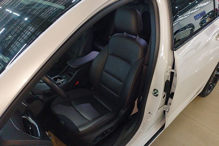 Used Chevrolet Malibu XL 2023 Redline 2.0T Sporty Edition