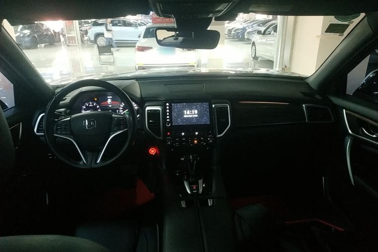 Used Honda UR-V 2017 240TURBO Two-Wheel Drive Luxury Edition China V
