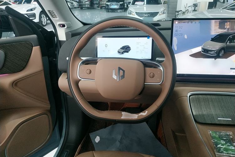 Used Leapmotor C11 2026 Range-Extended 300 LiDAR Prestige Edition
